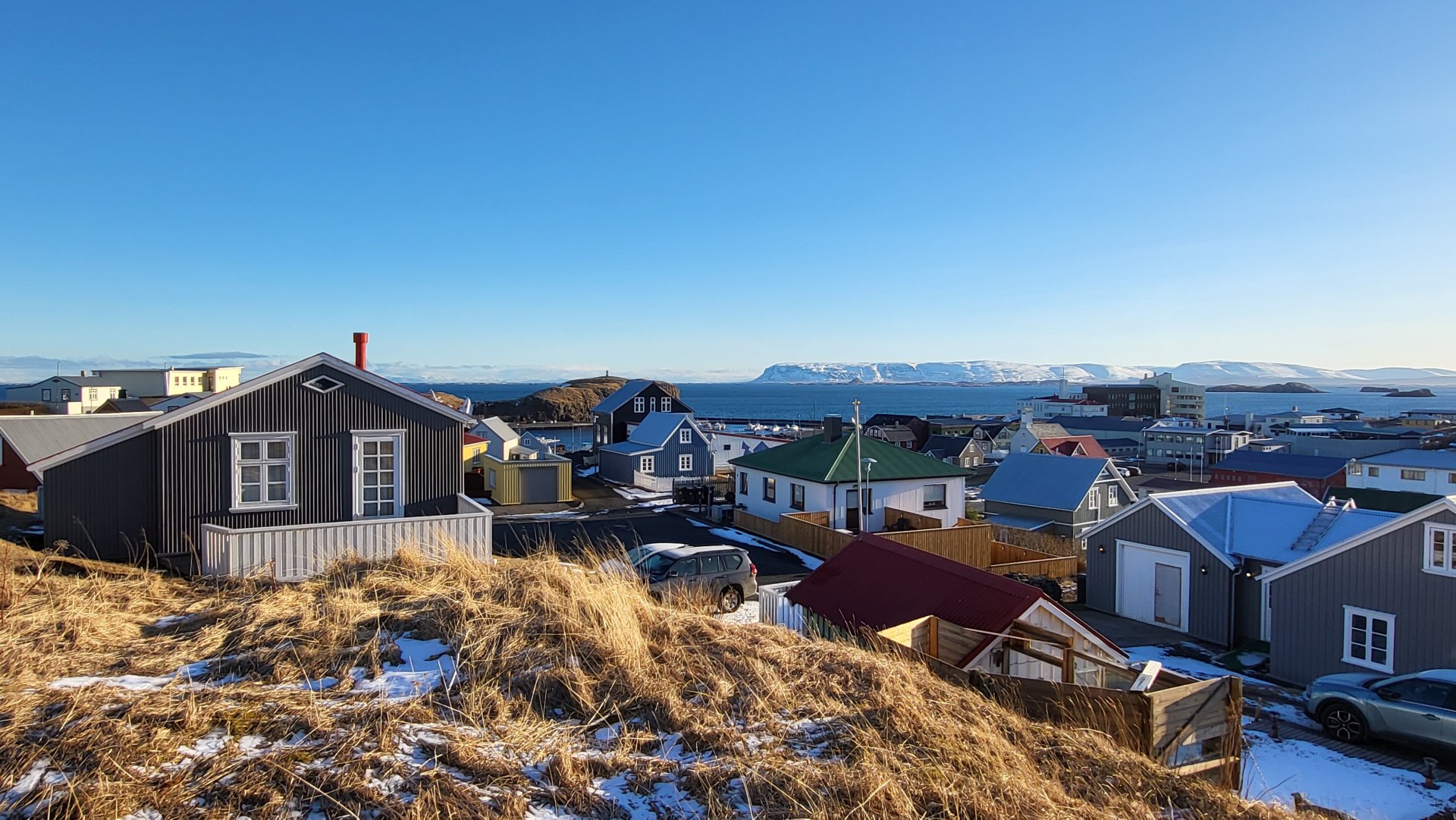 Tilsjónaraðilar óskast