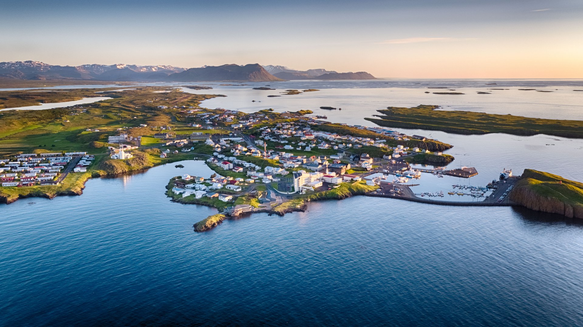 Staða hafnarvarðar við Stykkishólmshöfn er laus til umsóknar