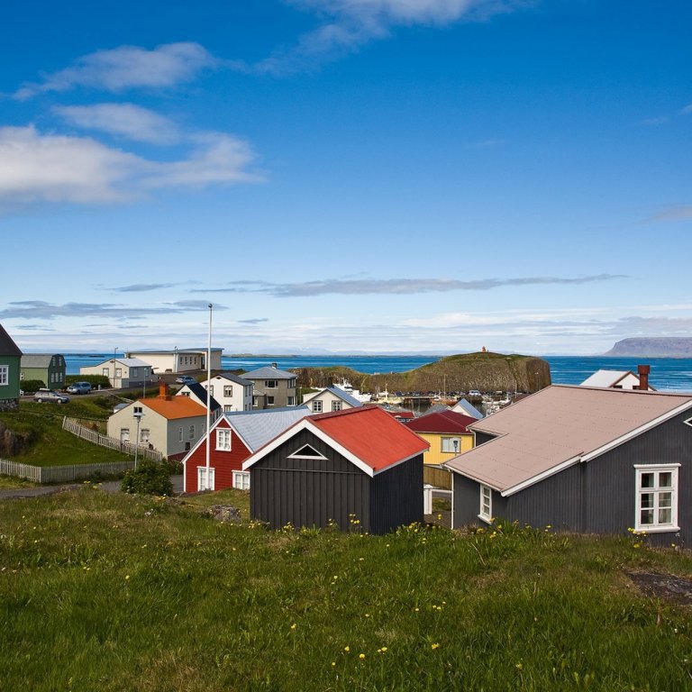 Nýrækt 12 og 14 og Móholt 14-16 lausar til úthlutunar (Móholt 14-16 auglýst aftur með 50% lækkun á g…