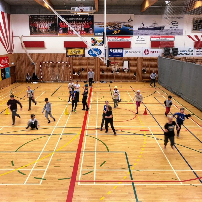 Dansýning kl. 12.30 í dag, 4. okt.