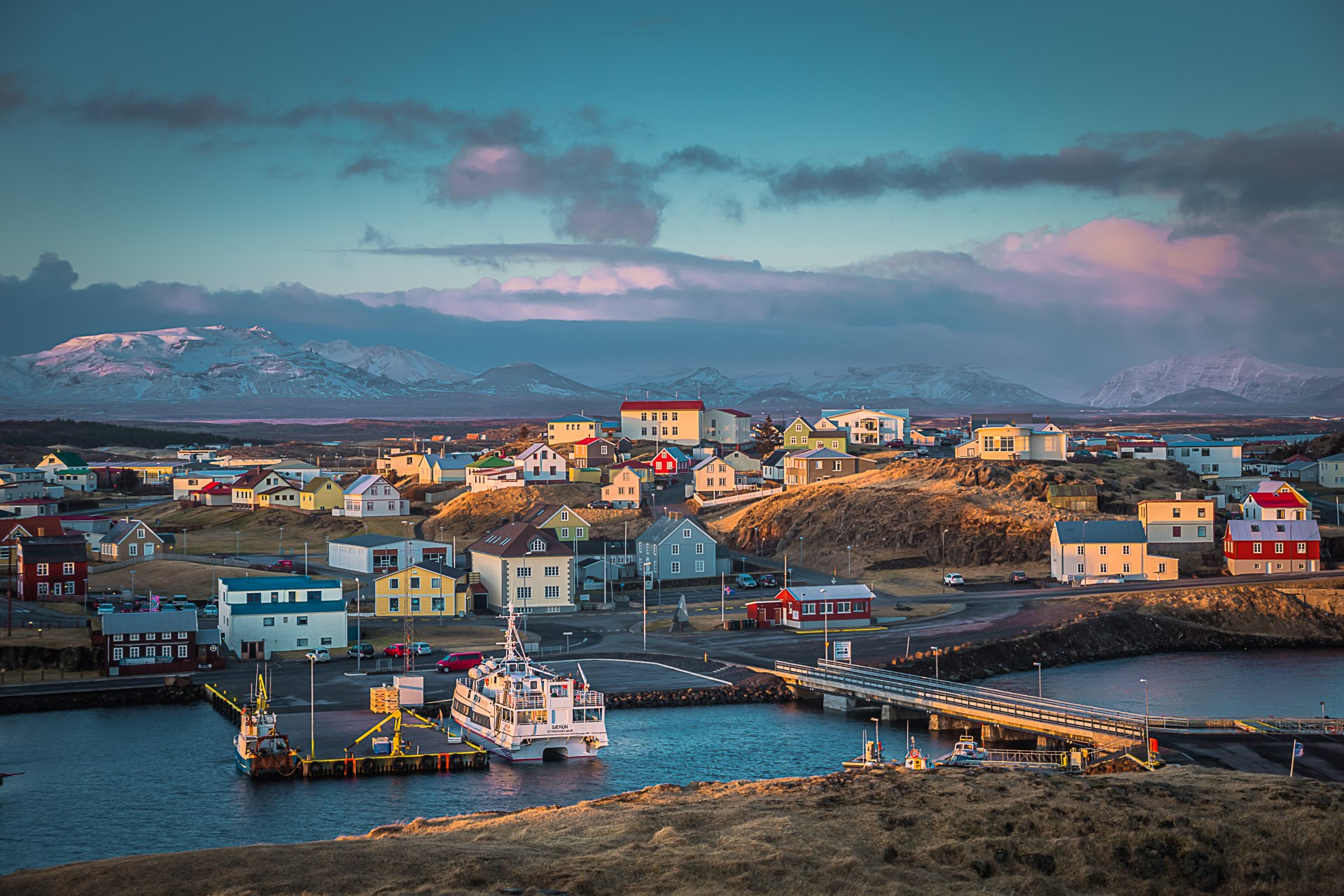 Opið fyrir styrkumsóknir bæjarstjórnar